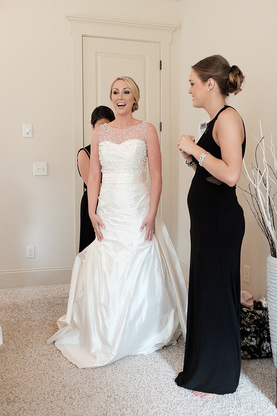 Brides Getting Ready Photography
