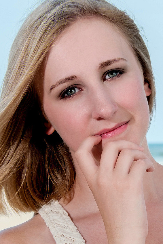 Senior Portrait Photographer in Gulf Shores