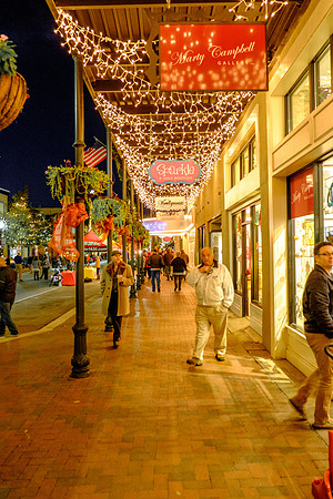 Gallery Night at Christmas