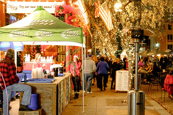 Gallery Night at Christmas