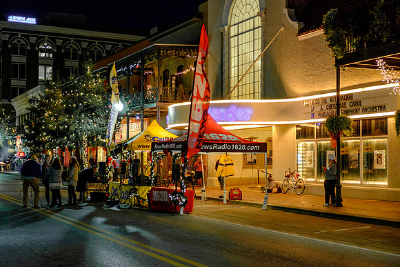 Gallery Night at Christmas