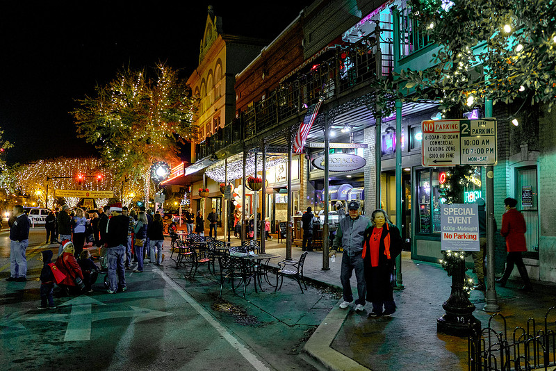 Gallery Night at Christmas