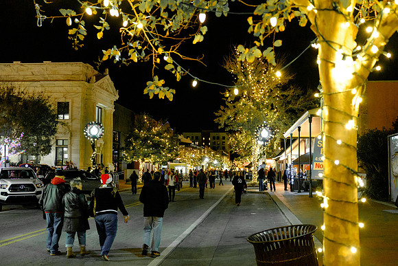 Gallery Night at Christmas
