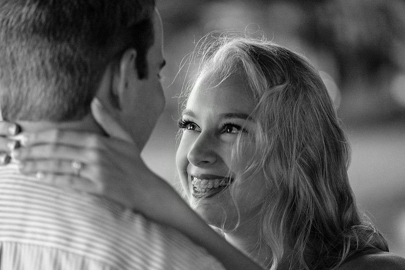 Fairhope Engagment Photographer