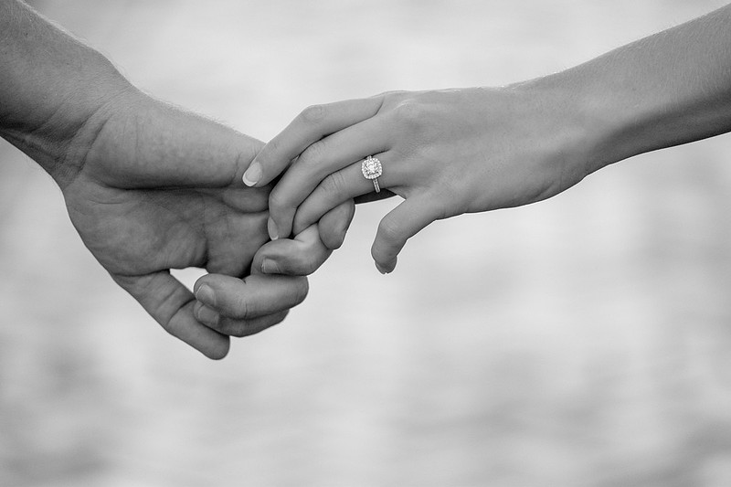 Fairhope Engagment Photographer