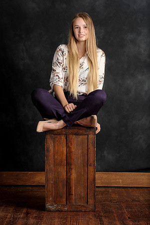 Foley Senior Portrait Photographer