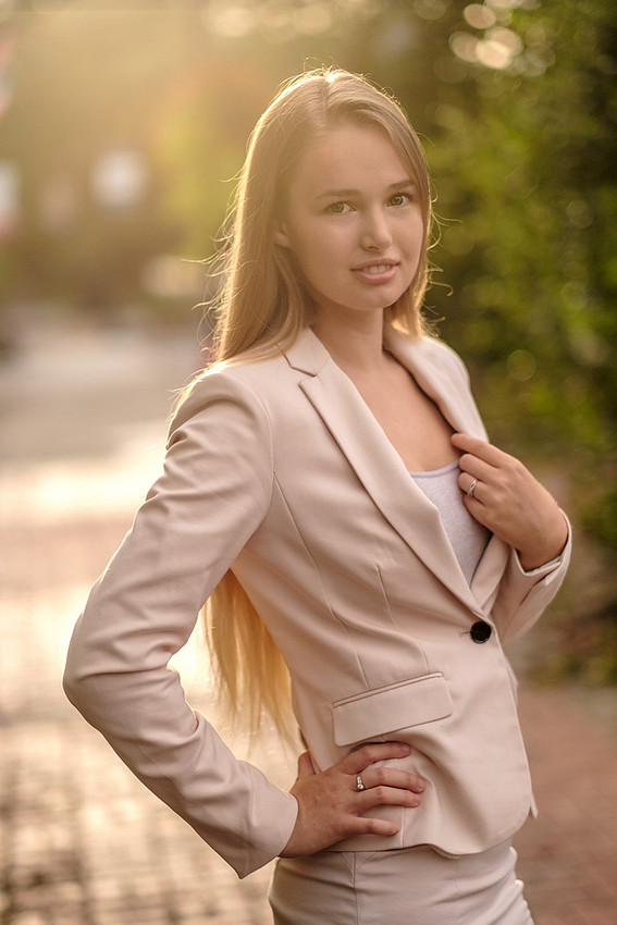 Foley Senior Portrait Photographer