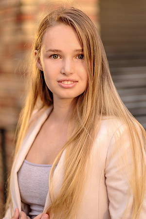 Foley Senior Portrait Photographer