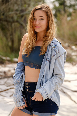 Senior Portrait Photographer in Gulf Shores Alabama