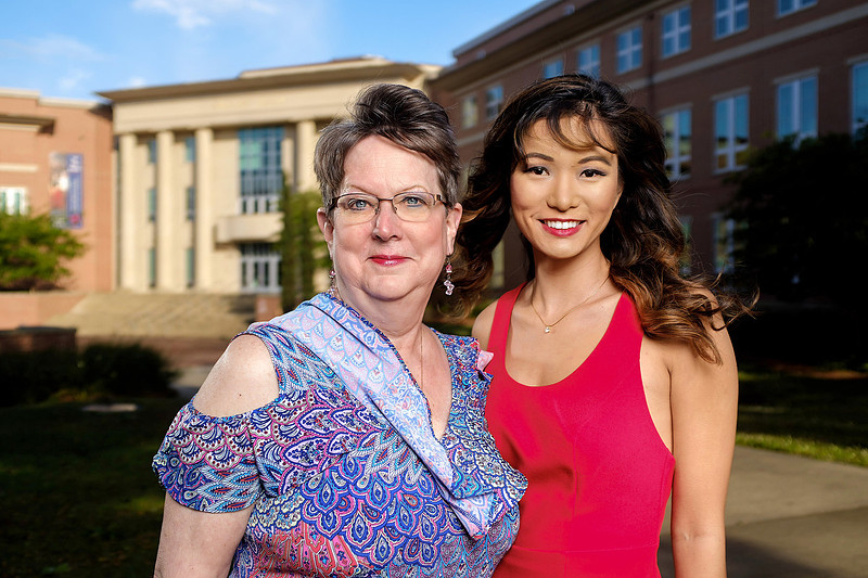 Senior Portrait Photographer in Mobile Alabama