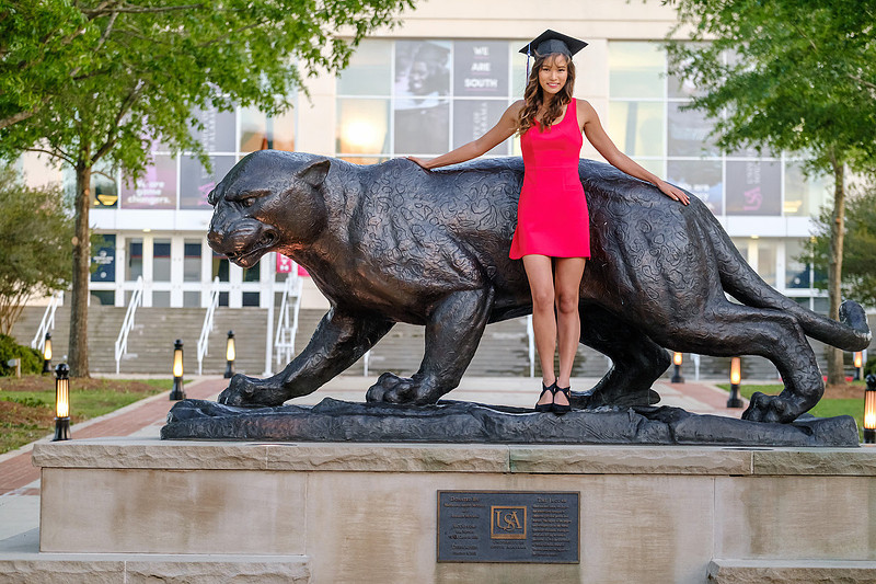 Senior Portrait Photographer in Mobile Alabama