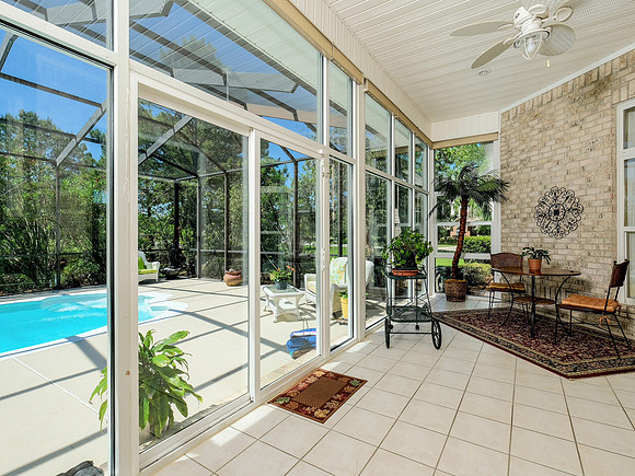 Photographer in Gulf Shores Real Estate