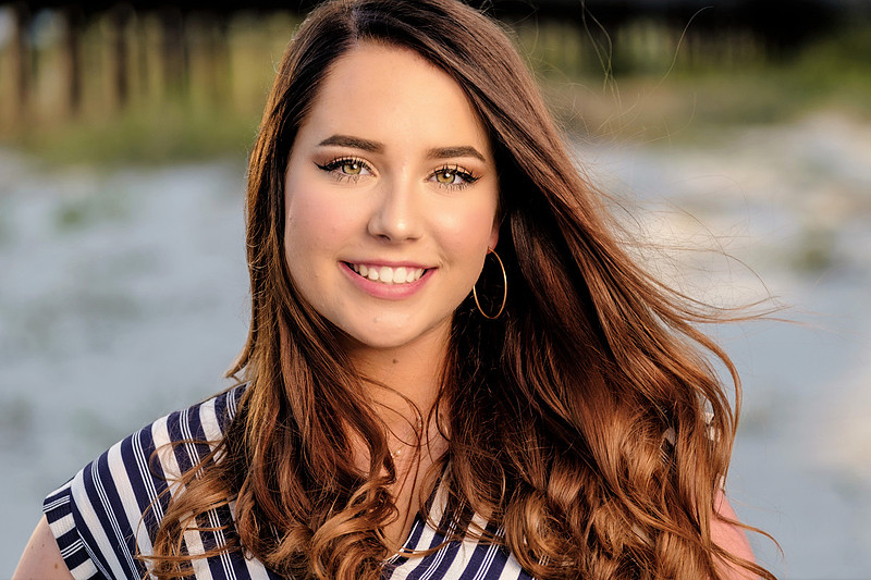 Dauphin Island Senior Porttait Photographer