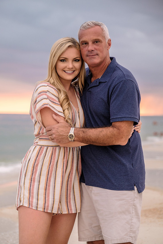 Family Photographer in Pensacola Florida