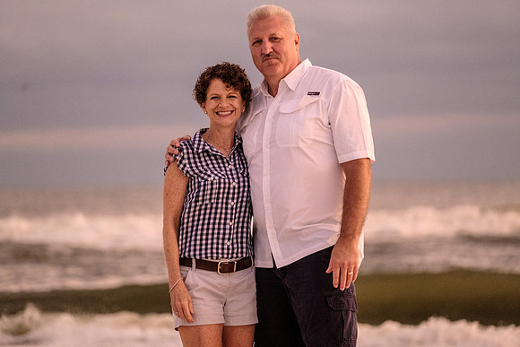Perdido Key Family Beach Portraits | Pensacola Photographer