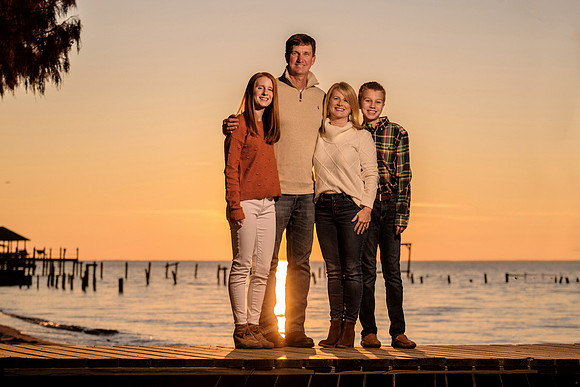 Family Photographer in Fairhope Alabama