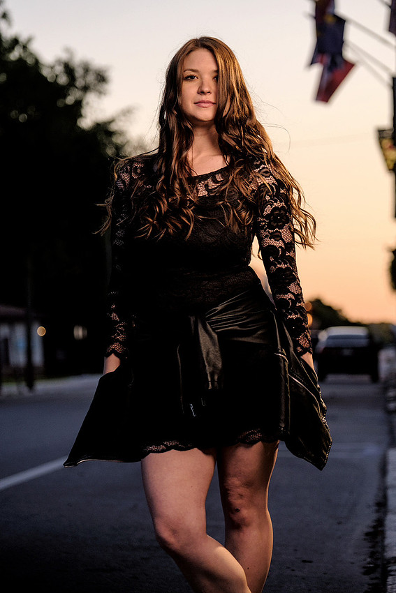 Downtown Pensacola Portrait Photographer