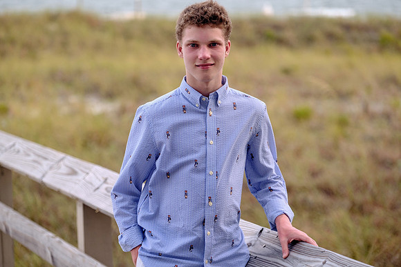 Family photographer at the Island House Hotel Orange Beach