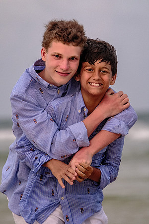 Family photographer at the Island House Hotel Orange Beach