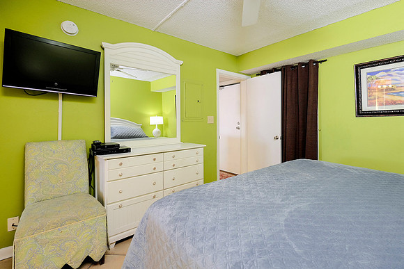 Gulf Shores Island Shore Condominium