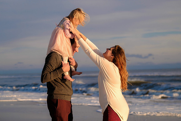 Family Beach Portraits in Dauphin Island